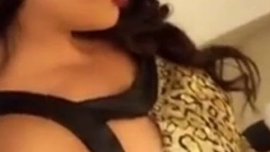 Arab Star Rola Yammout Hot Sexy