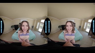 "Do I Give Better Head Than Your Girlfriend&quest;" Finally Fucking Stepsis in VR