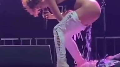 Sophia Urista urinated on a fan from the stage