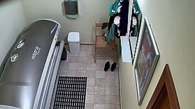 Live voyeur masturbation in solarium HD