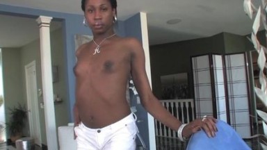 Glamour tranny butt pounding