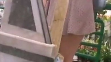 Weiter einkaufen Upskirt ohne Hschen