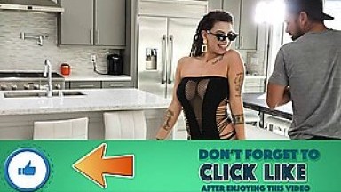 Piss Picnic Break HD