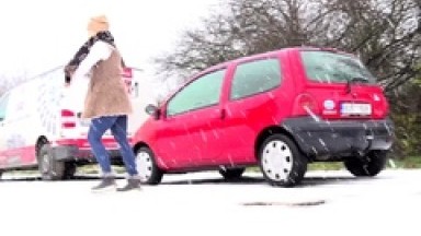 These Girls Are Not Afraid Of Anything!